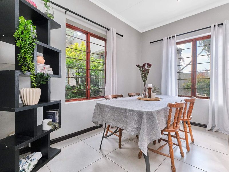 Modern Living Made Easy in a Prime Location. - Photo 5