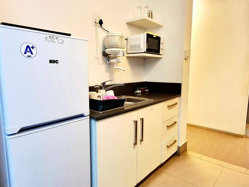 113m2 A-grade office in Umhlanga Ridge with sea views, lift access, fibre-ready infrastructure, and 11 parking bays | Available October 2025 - Photo 8