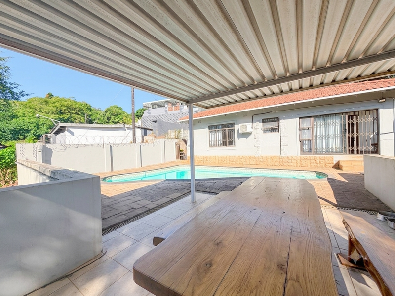 Hendra - Family home with Rental income potential in Parkhill - Photo 2