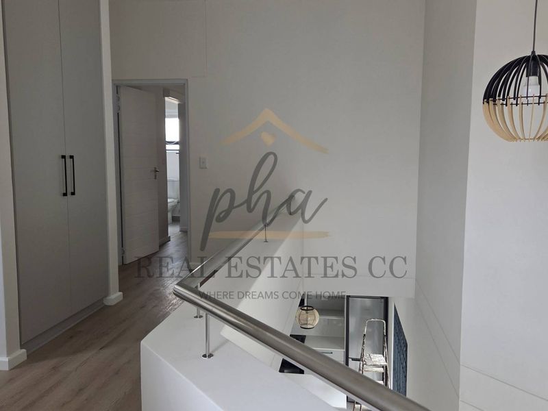 Modern Two-Bedroom Units for Sale – Desert Ridge, Kramersdorf - Photo 3