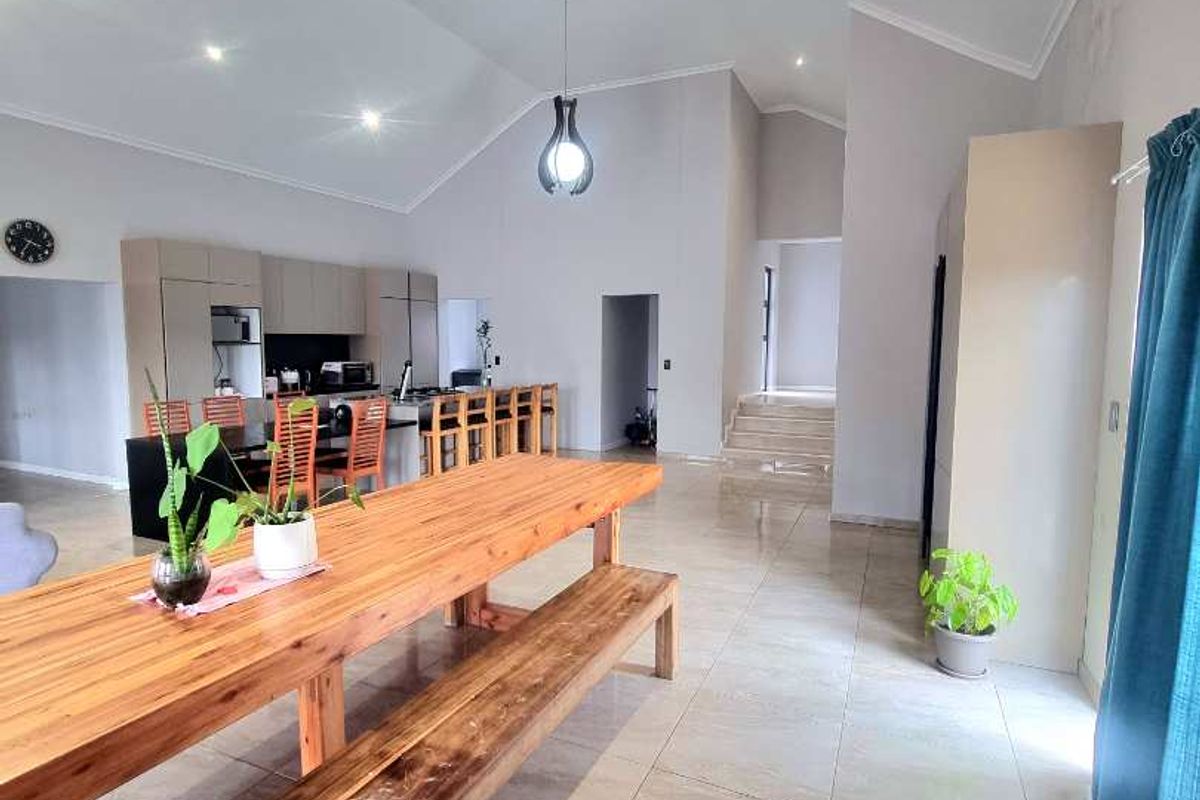 STUNNING HOME FOR SALE IN ELISENHEIM - Photo 3