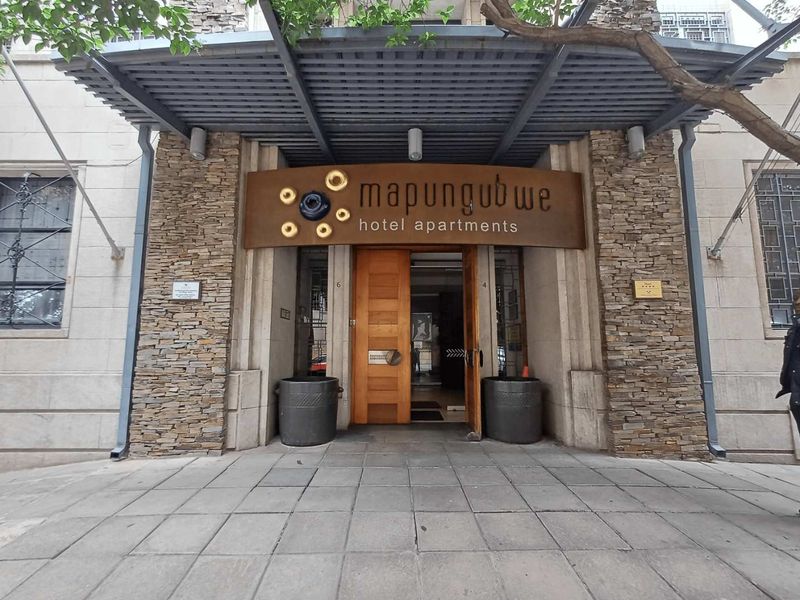 213 Mapungubwe Hotel fully furnished with quality furniture and appliances - Photo 8