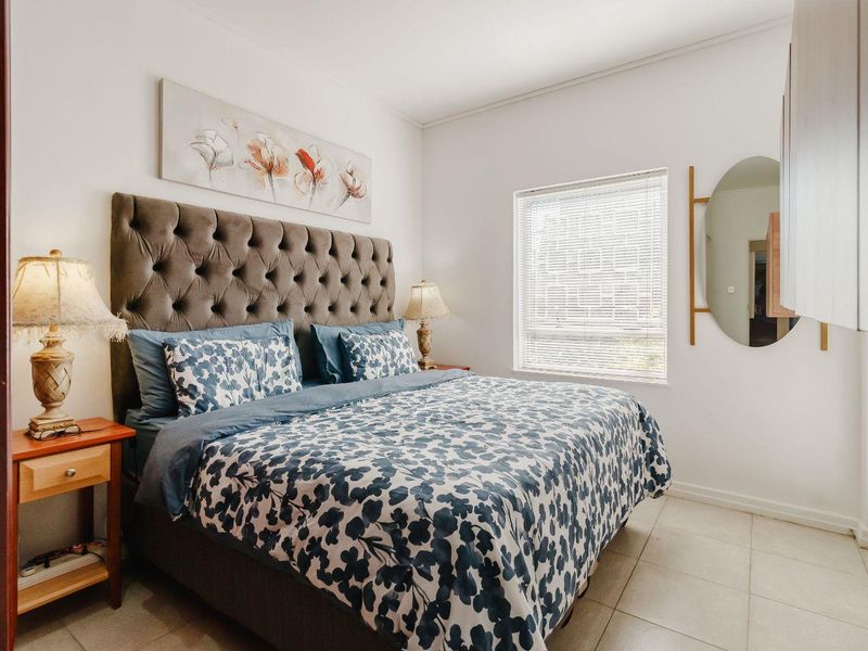 Stylish Living with Airbnb potential in the Sought-after Walmer. - Photo 10