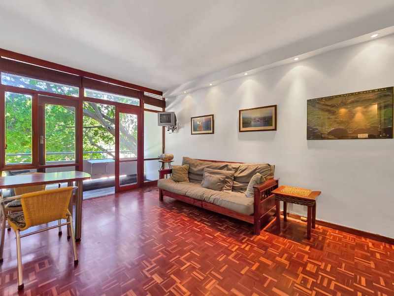 Charming Studio Apartment in St Martini Gardens - Photo 3