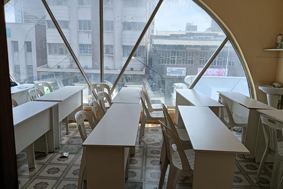 "Prime Office Space on Denis Hurley St - Secure Your Spot Today!" - Photo 2