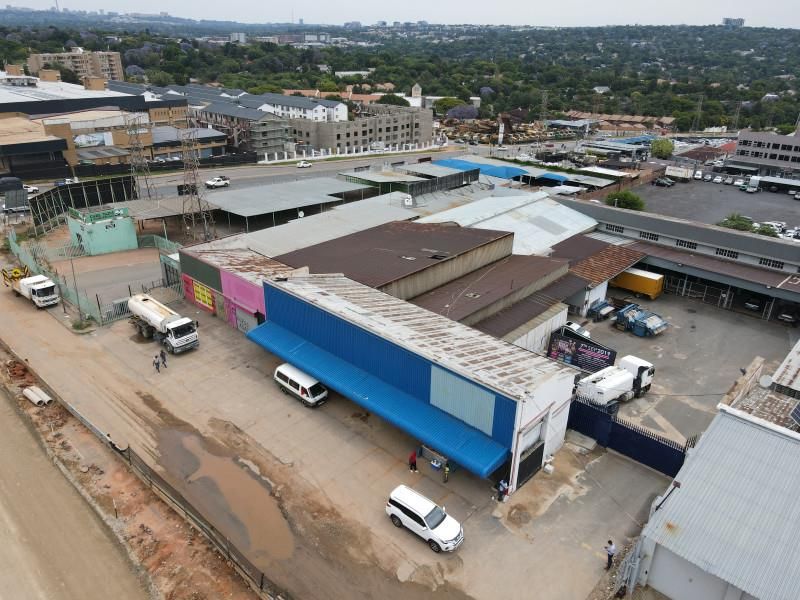 PRIME LOCATION COMMERCIAL IN SANDTON WYNBERG - Photo 2