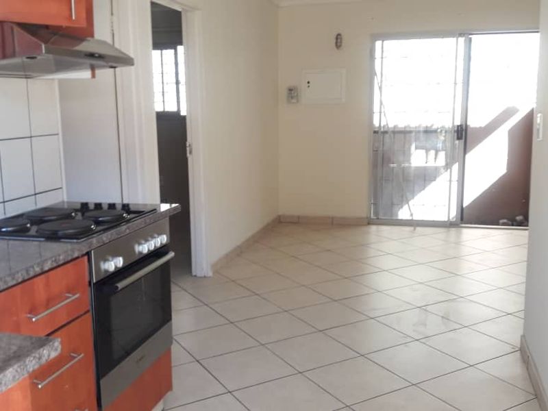 Apartment For Sale In Hans Court, Otjomuise - Photo 5