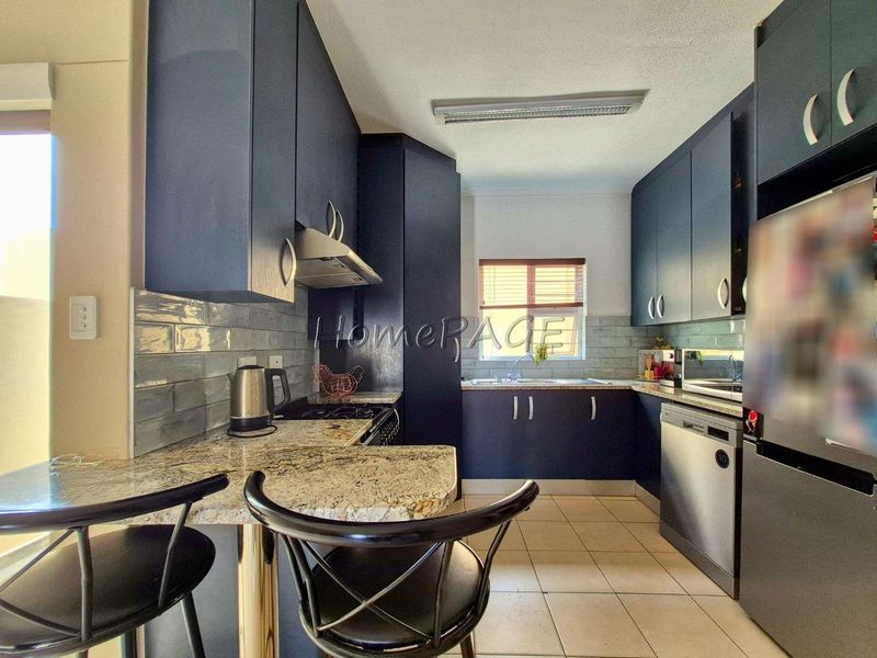 Fairway Estates, Walvis Bay:  Unit in Tamar Village is for Sale - Photo 9