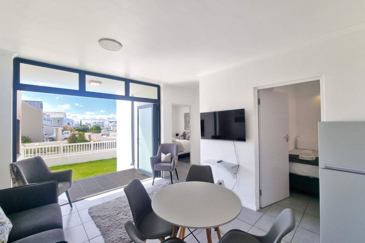 Discover Your Coastal Haven at Endeavour - Photo 5