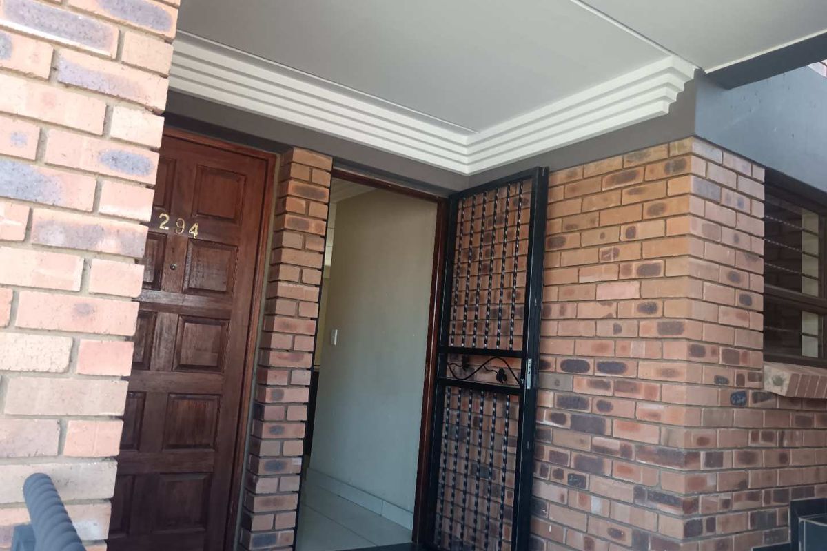 1St floor Flat - Photo 4