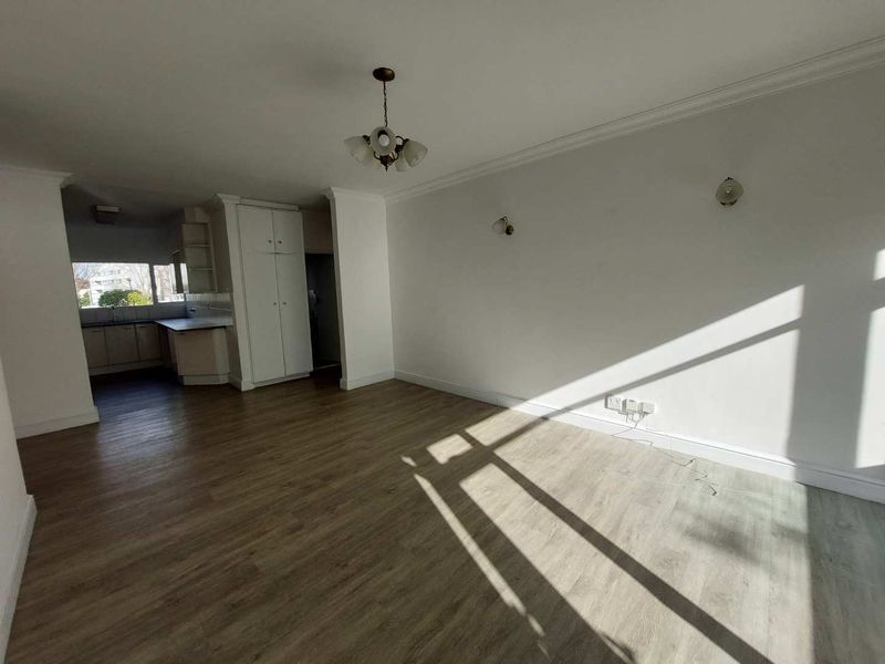 Spacious 3-Bedroom Apartment To Rent - Photo 2