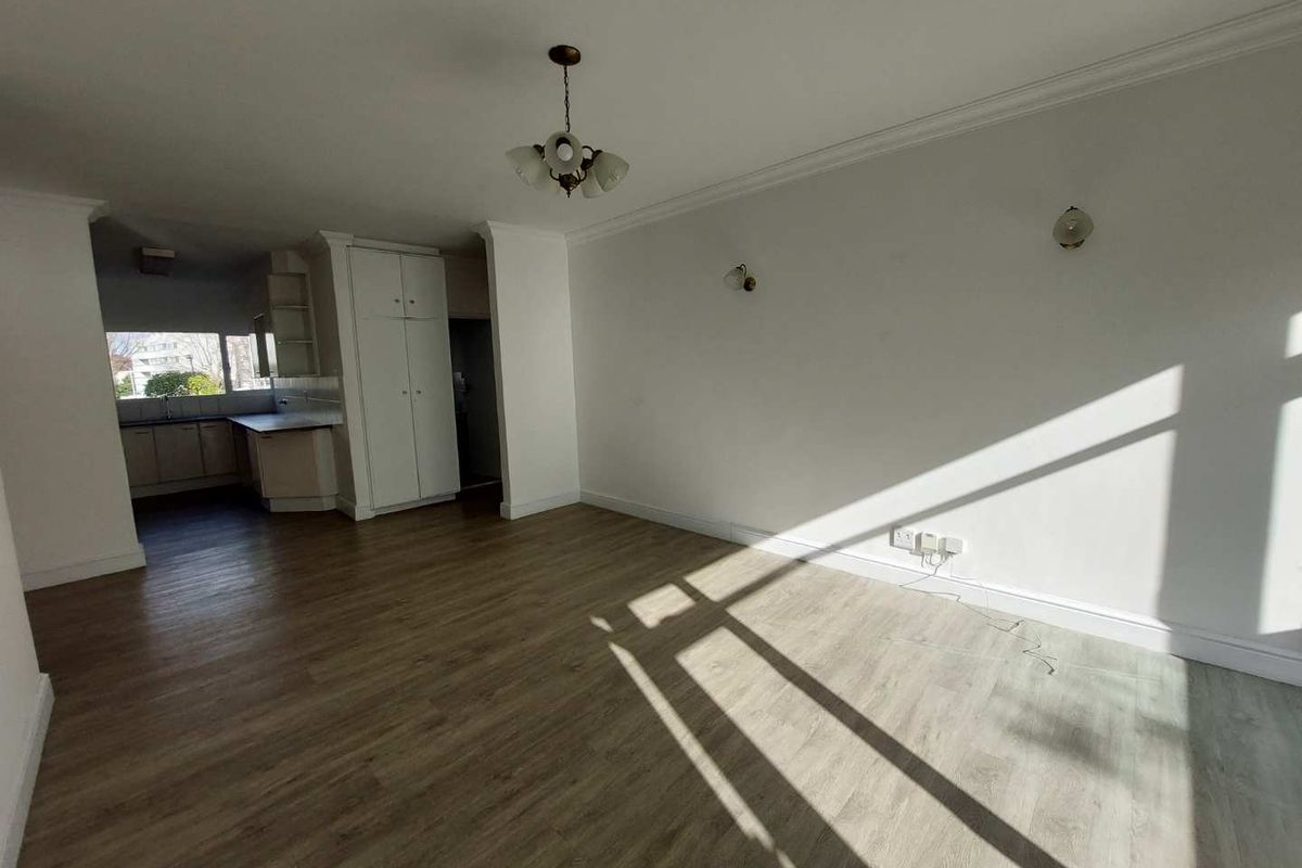 Spacious 3-Bedroom Apartment To Rent - Photo 2