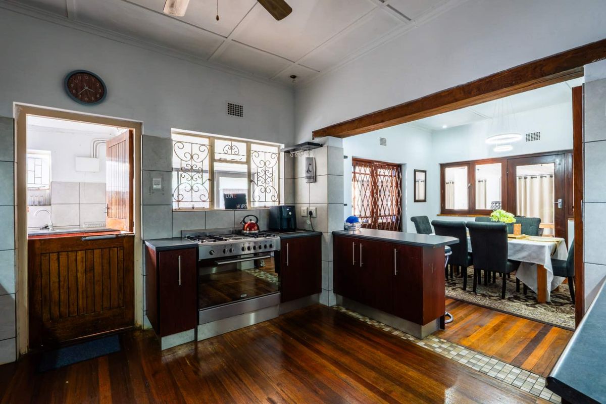 Spacious 3-Bedroom Family Home To Rent – Comfortable Living & Entertainer’s Delight - Photo 5