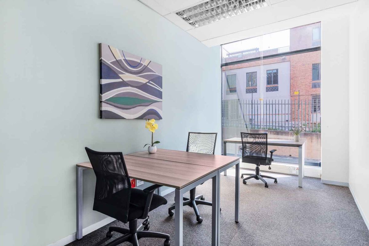 Serviced office space for 15 persons in Regus West Rand – Constantia Kloof - Photo 3