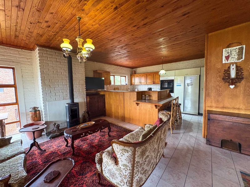 Exceptional Investment Opportunity in a Highly Sought-After Location. - Photo 4