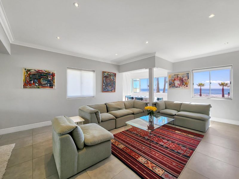 Undoubtedly Mouille Point's Grand Lady - Photo 6