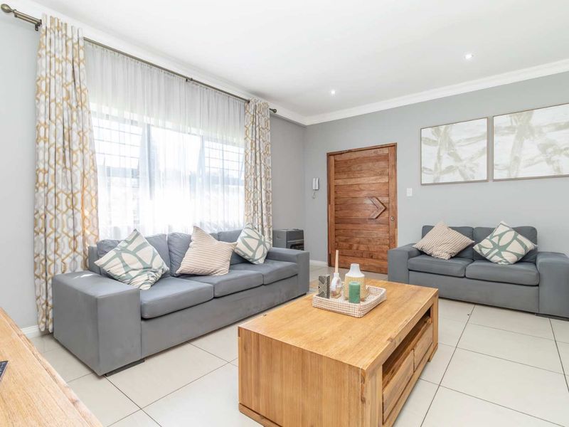 Beautiful Family Home for Sale in Horison - Photo 8