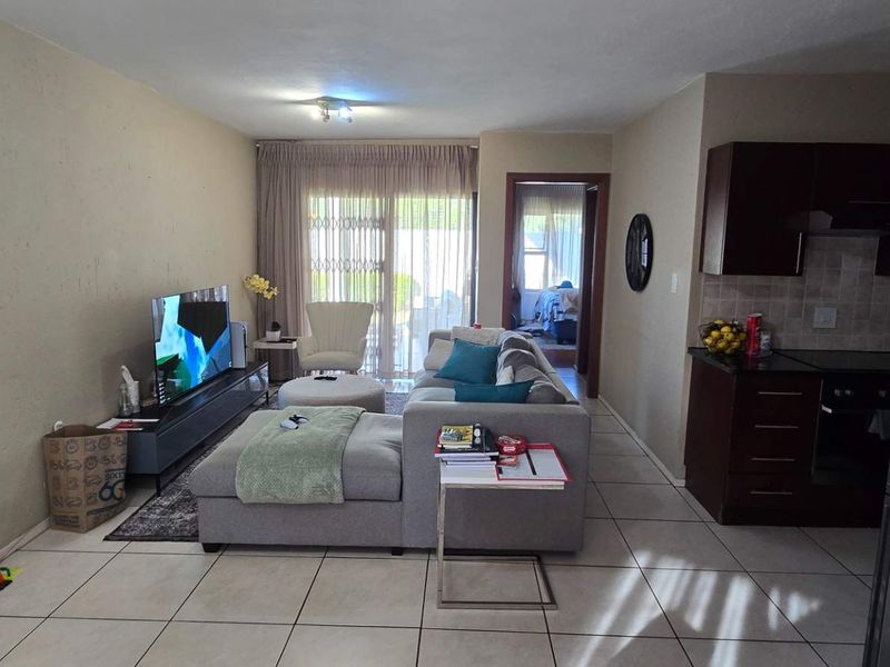 1 Bedroom Ground floor apartment in Hurleyvale - Photo 4