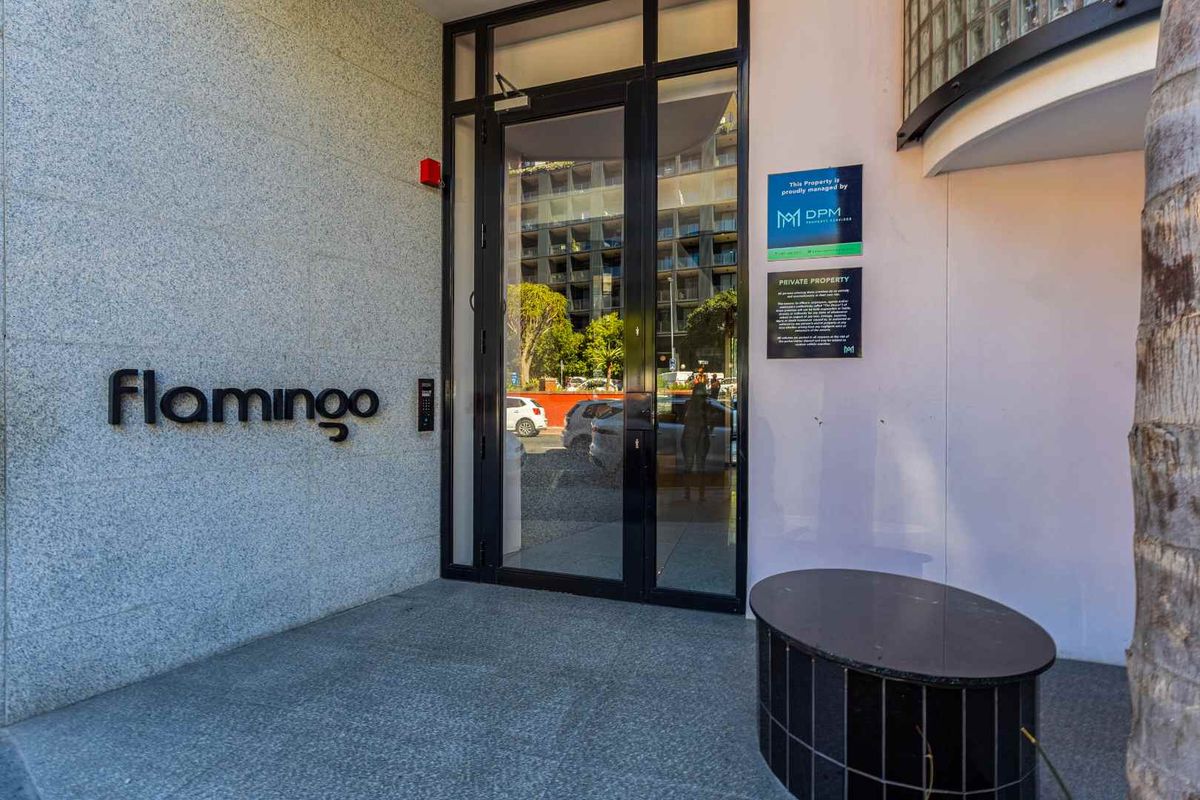 Enjoy Sundowners with Views of Lions Head - Photo 2