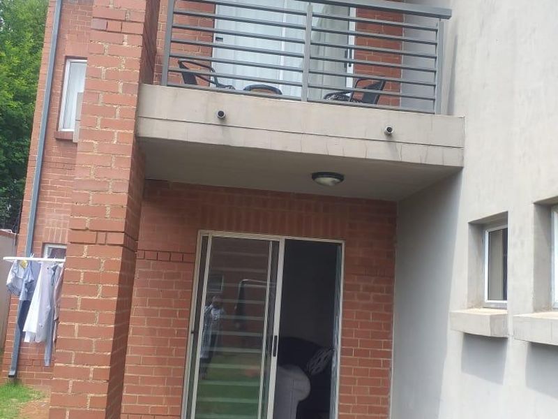 APARTMENT - Photo 10