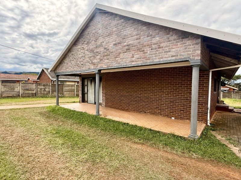 3 bedroom house for sale in vryheid - Photo 3