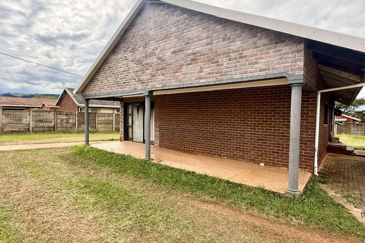 3 bedroom house for sale in vryheid - Photo 3
