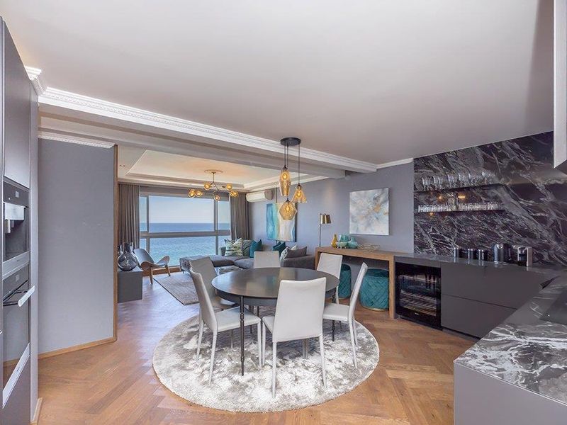 19th-Floor Pavilion Place with Panoramic Ocean Views - Photo 5