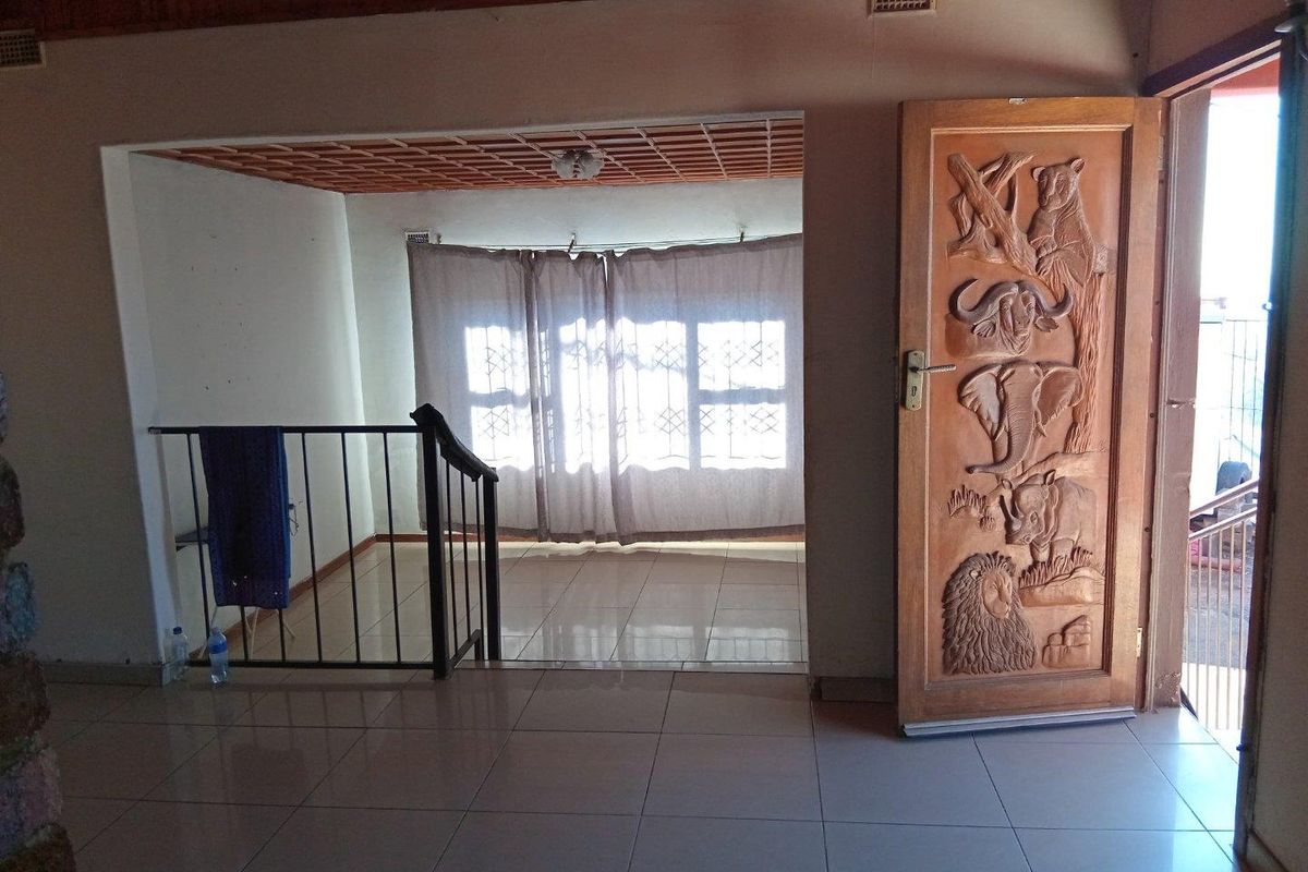 FOR SALE | 3-Bedroom Home with additional Outside Building in Imbali, Pietermaritzburg - Photo 4