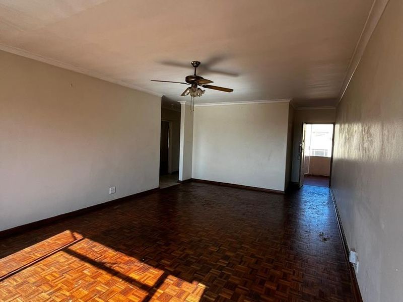 2 Bedroom Apartment in the heart of North End - Photo 7