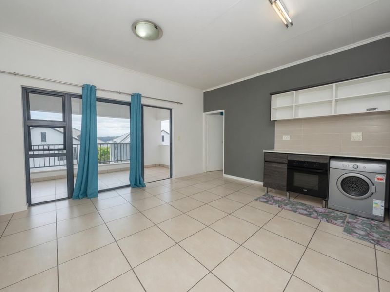 STUNNING VIEWS COME WITH THIS WELL PRICED PENTHOUSE APARTMENT FOR SALE IN GREENSTONE - Photo 3