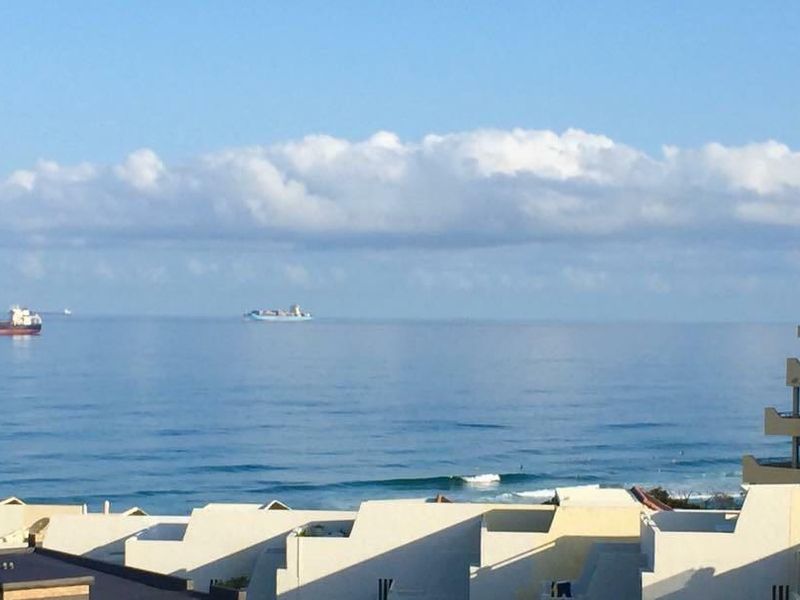 🌴 Beachfront Bliss | 2-Bedroom Apartment for Rent | Hawaan, Umhlanga Rocks - Photo 2