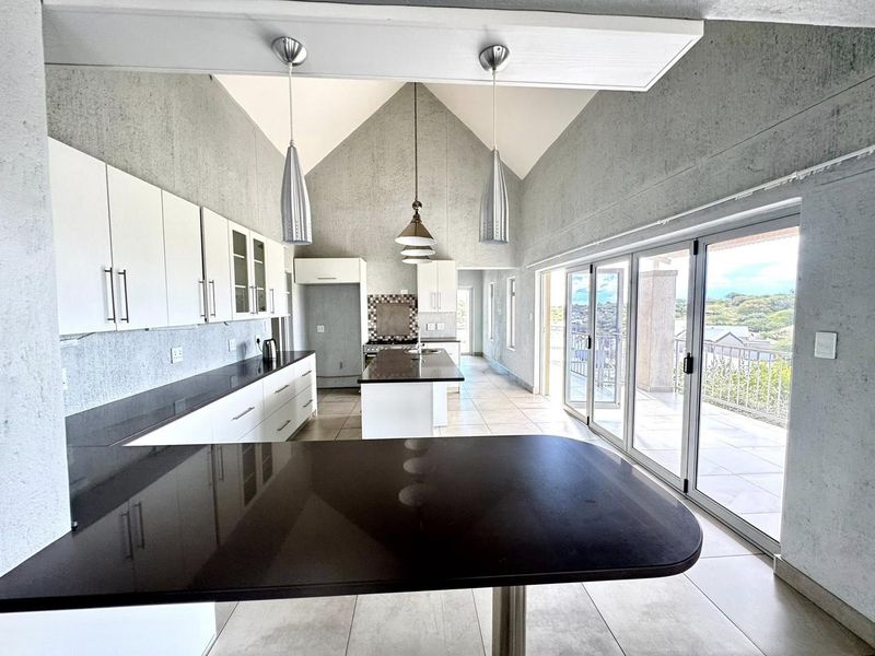3 Bedroom House For Sale in Elisenheim - Photo 3