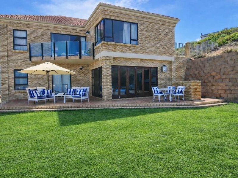 Coastal Elegance Meets Untamed Beauty in Dana Bay - Photo 3