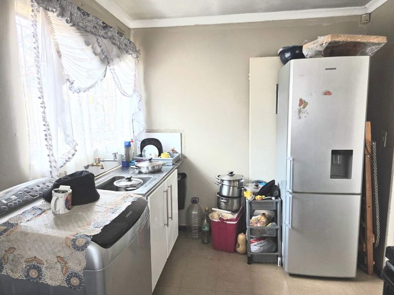 3 Bedrooms For sale - Photo 4