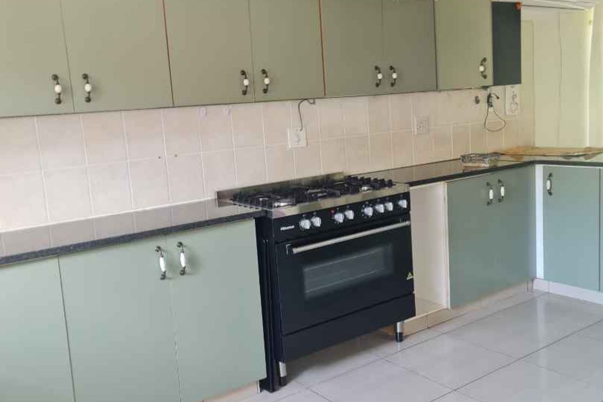 Ideal Family Home or Investment Opportunity 🏠 - Photo 4