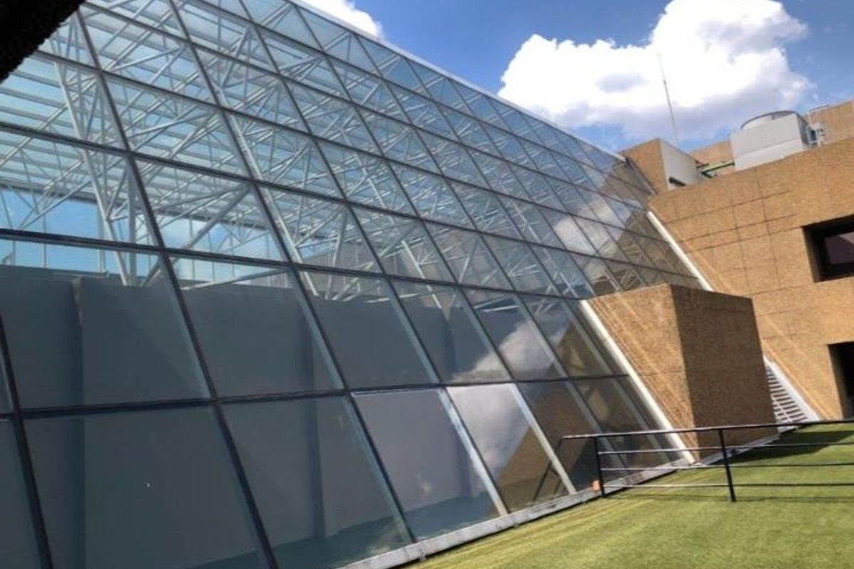 LIBRIDGE – Third Floor Office Space to Let | Ameshoff Street, Bramfontein, Johannesburg Position your business in the heart of Bramfontein’s thriving commercial - Photo 2