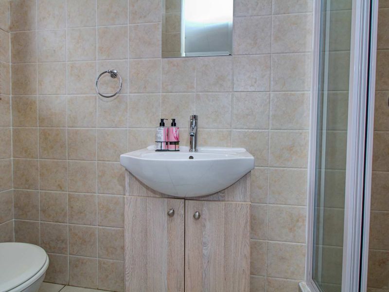 Stylish, Practical, and Spacious Living - Photo 9