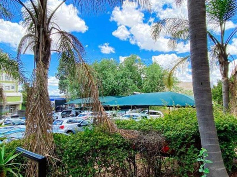 Unlock Joburg's Potential with this Prime Investment Property - Photo 8