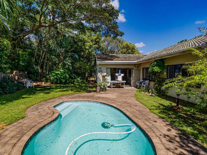 Level land family home - Photo 3