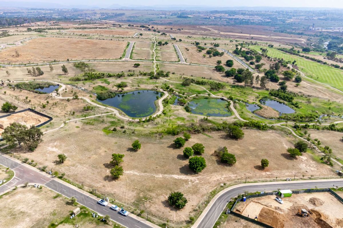 Vacant Stand - Photo 3