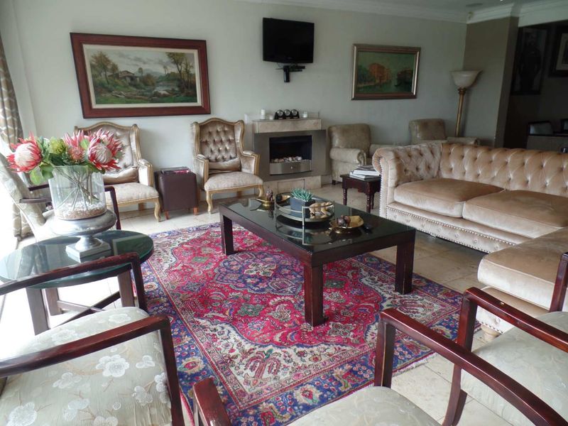 Guesthouse in Groenkloof offering amazing views - Photo 7