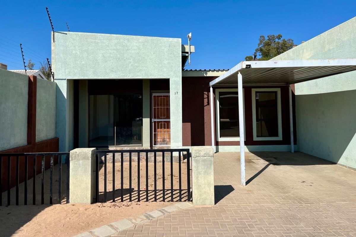 Corner Unit Townhouse for Sale in Jo Bro Village | 2 Bedroom North-Facing | Below Valuation - Photo 2