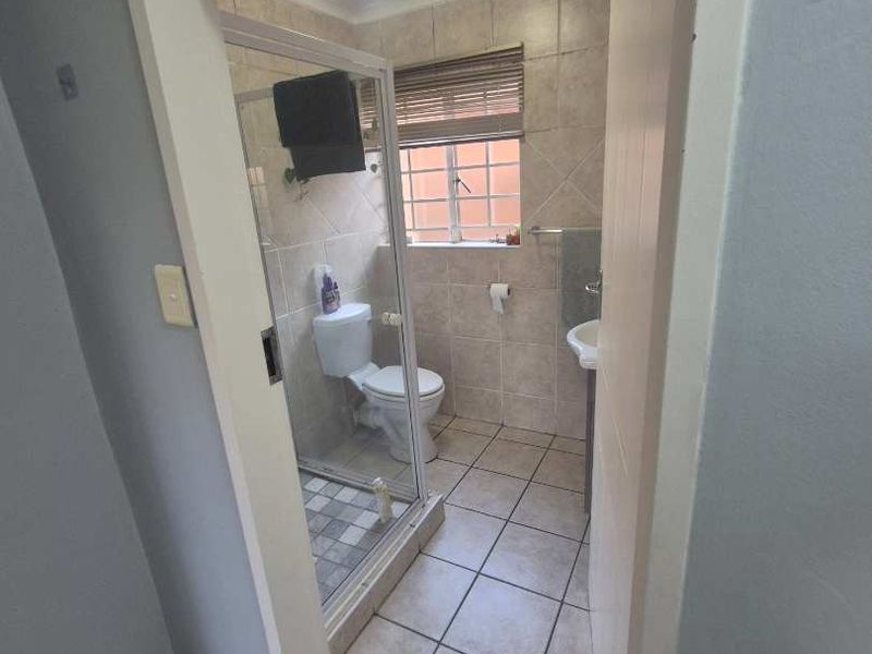 Modern Ground-Floor Townhouse in The Wilds Lifestyle Estate - Photo 10