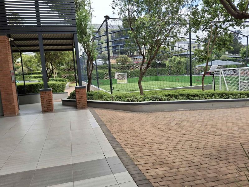 "Charming Studio with Pool & Gym: A Smart Investment!" - Photo 7