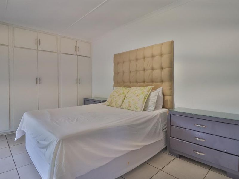 Family home in great location - Photo 8