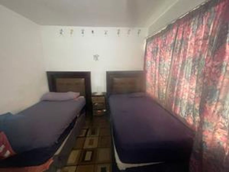 Prime Location,Your Ideal Home Awaits, 2 Bedroom 1st floor unit - Photo 10