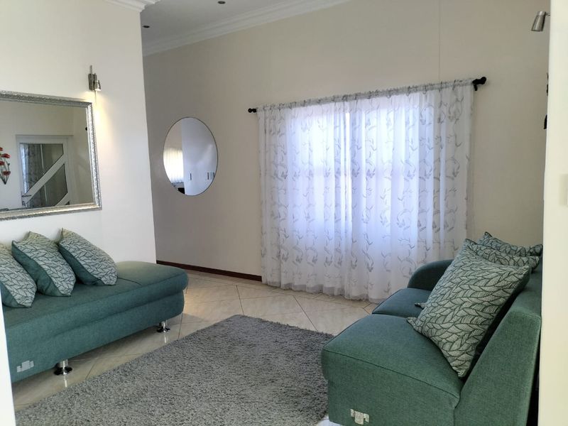 **Charming Family Home with Income Potential: Ideal for B&B or School** - Photo 5