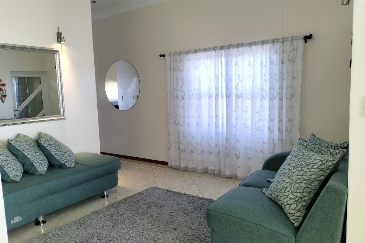 **Charming Family Home with Income Potential: Ideal for B&B or School** - Photo 5