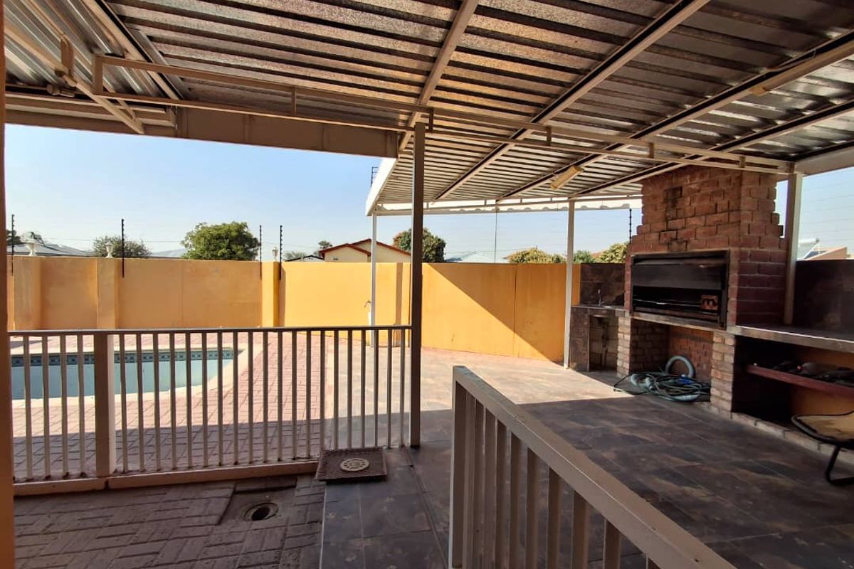 Extraordinary Residential Property For Sale - Ondangwa Ext 6 - - Photo 3