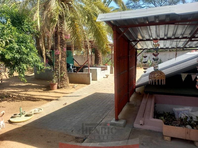 Nice and secure family home! - Photo 9